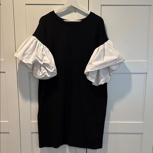 Gracia Black Dress with White Puff Sleeves